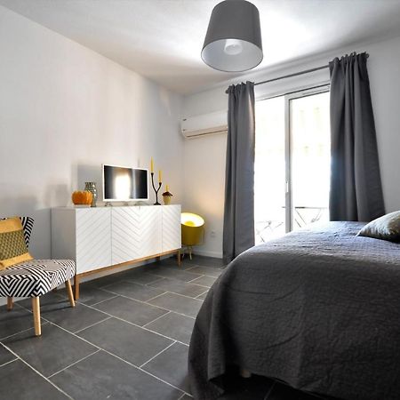 Appartement Des Fleurs Niza Exterior foto